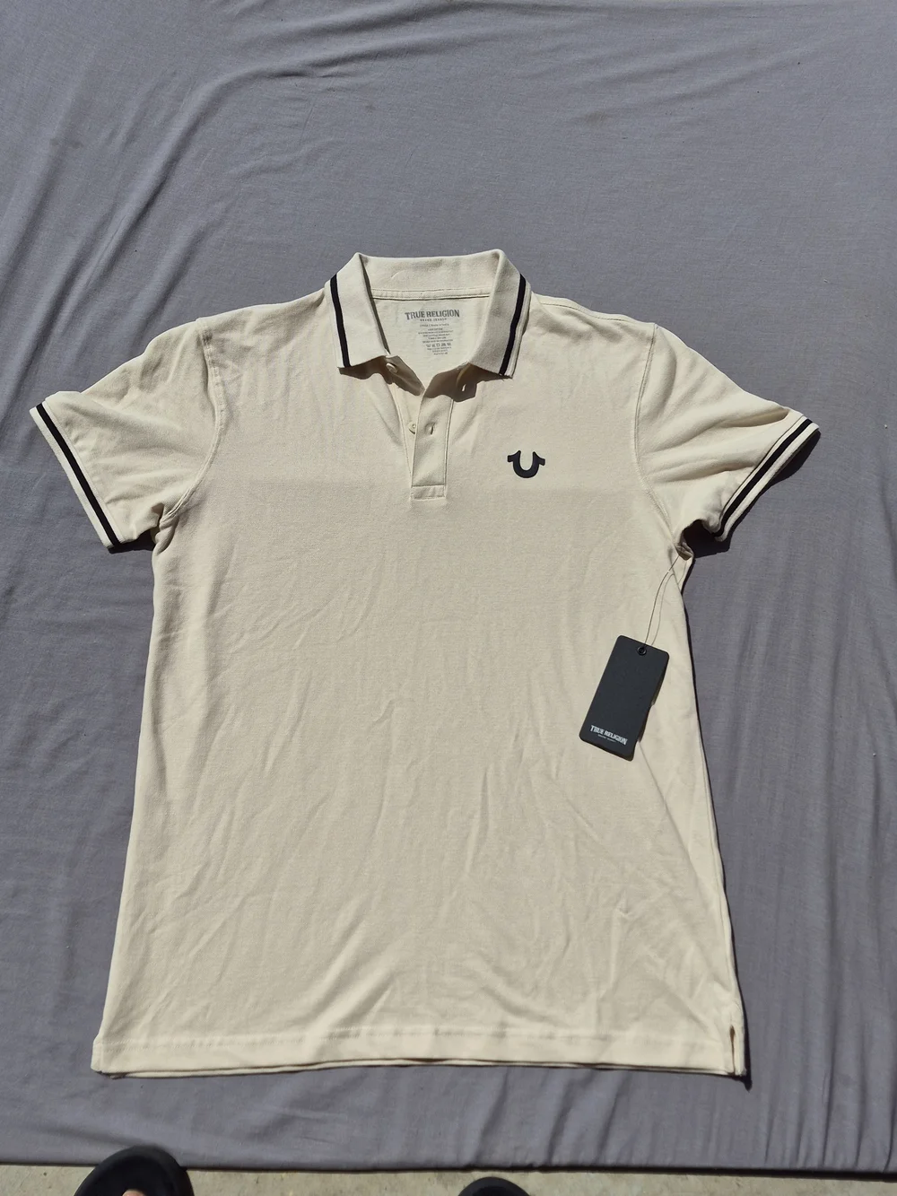 True Religion Men’s Cream Polo with Black Trim Size Large MSRP 69.99